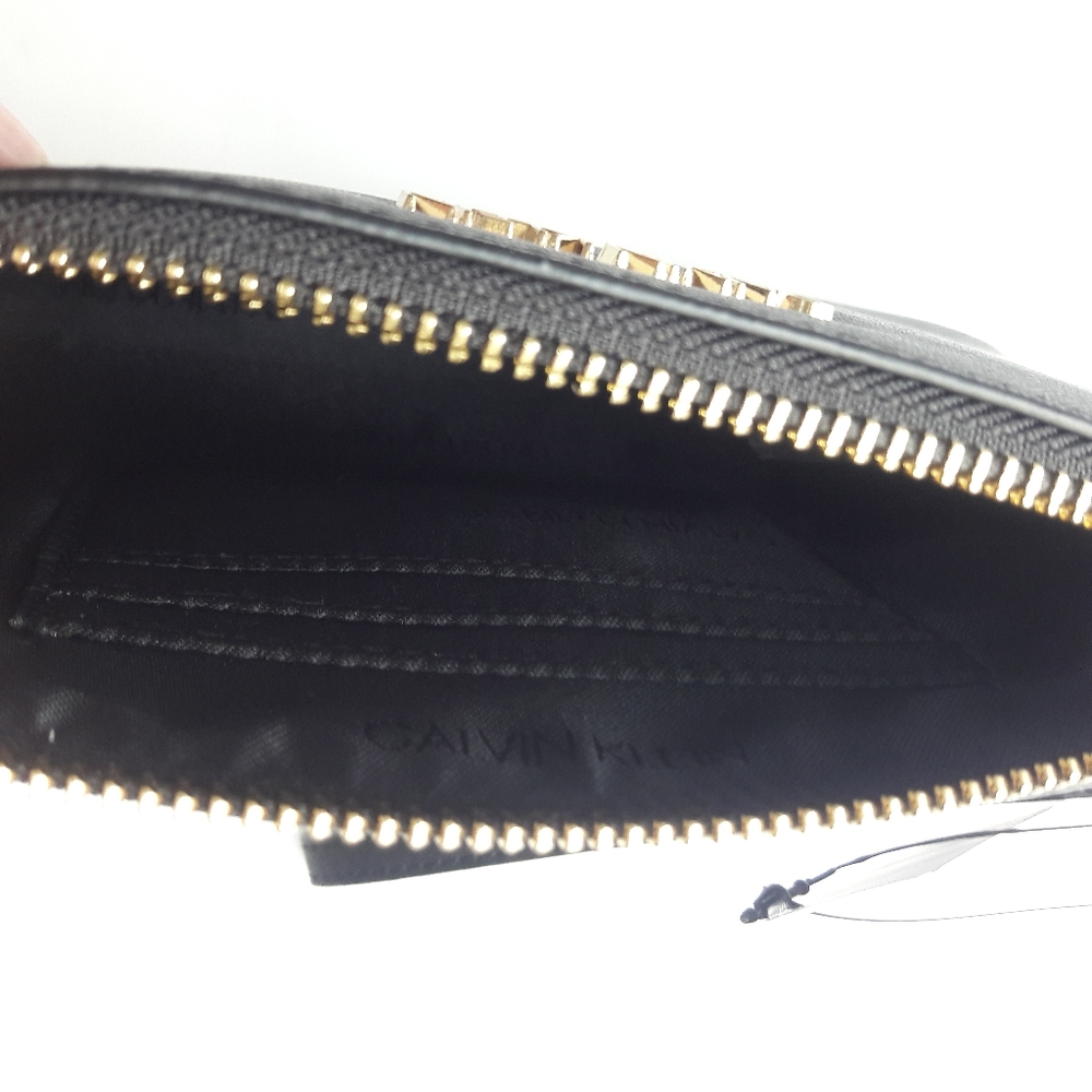 NWT CALVIN KIEIN LOGO WRISTLET CLUTCH POUCH - Picture 4 of 5